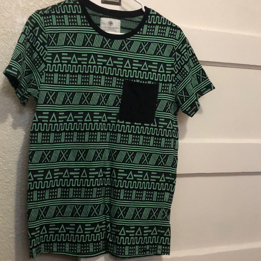 Men's patterned T-shirt